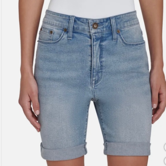 DKNY Jeans Women's Denim Bermuda Short Blue size 6 - Picture 1 of 3